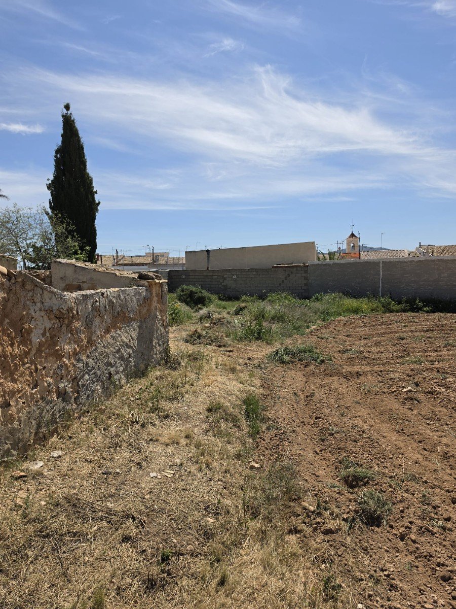 280 m² Land in La Canalosa - Caza De Casa