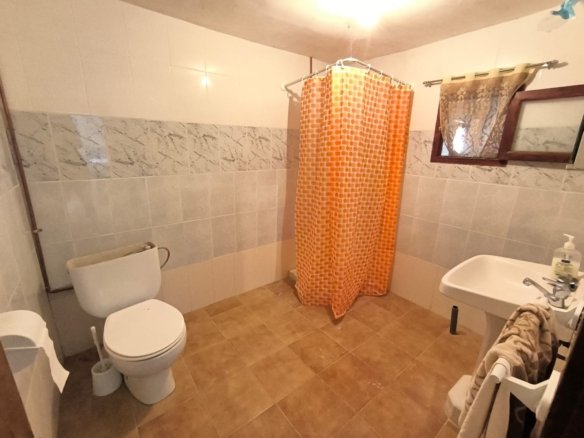 6 Bed 2 Bath Country House in Jumilla - Caza De Casa