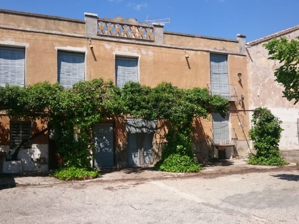 14 Bedroom 3 Bathroom Country House in Villena - Caza De Casa