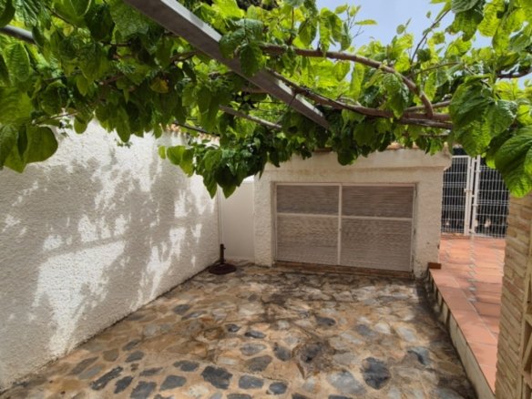7 Bedroom 3 Bathroom Villa in Orihuela - Caza De Casa