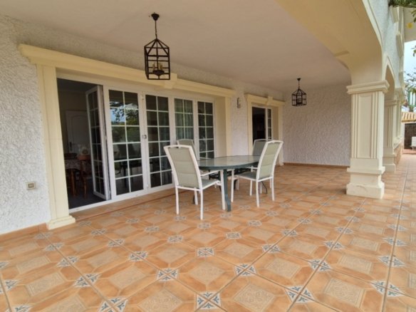 7 Bedroom 3 Bathroom Villa in Orihuela - Caza De Casa