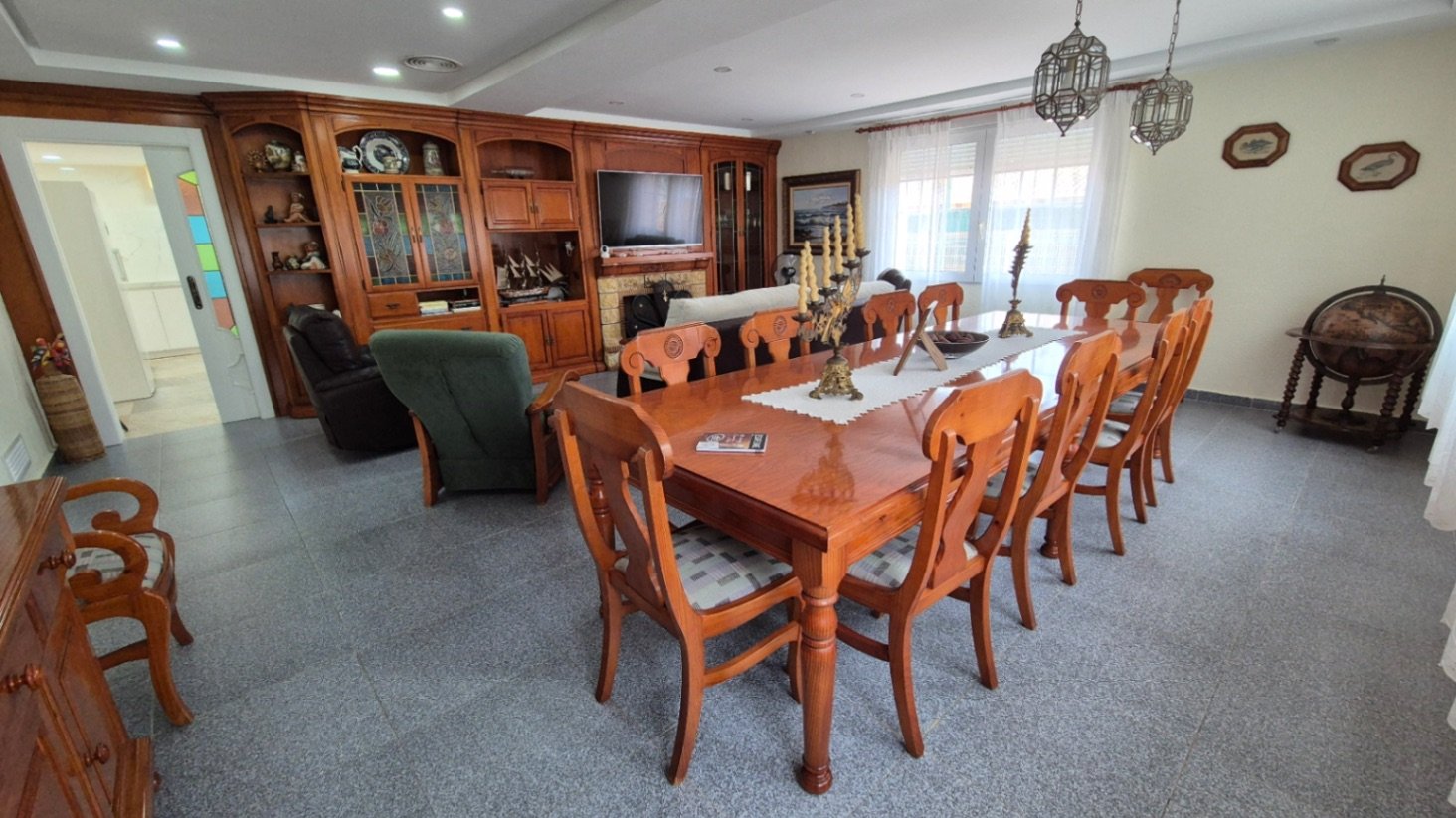 996_6943d66a918bd 7 Bedroom 3 Bathroom Villa in Orihuela - Caza De Casa