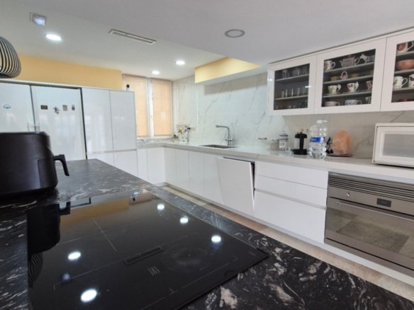 7 Bedroom 3 Bathroom Villa in Orihuela - Caza De Casa