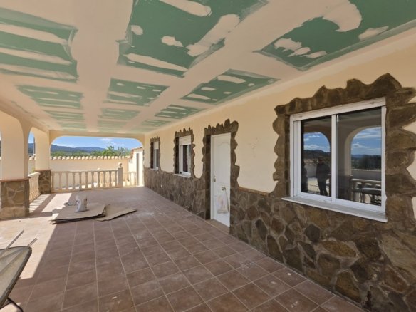 3 Bedroom 2 Bathroom Villa in Monóvar/Monóver - Caza De Casa