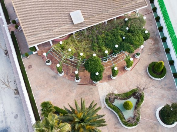6 Bedroom 3 Bathroom Villa in Caudete - Caza De Casa
