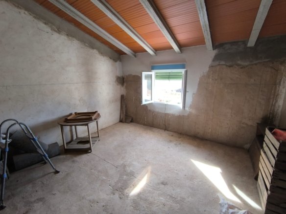 7 Bed 1 Bath Country House in Yecla - Caza De Casa
