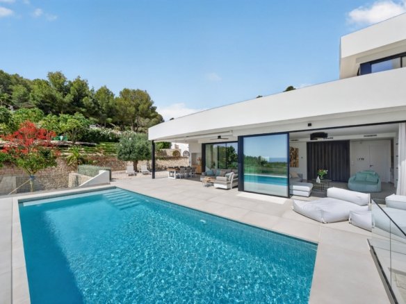 4 Bedroom 3 Bathroom villa in Benissa - Caza De Casa