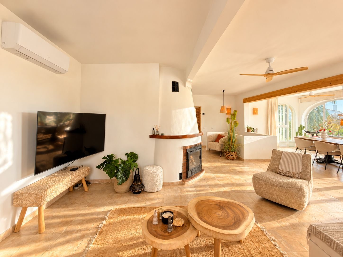 BohoVillainMorairabyMIG18 4 Bedroom 2 Bathroom villa in Moraira - Caza De Casa