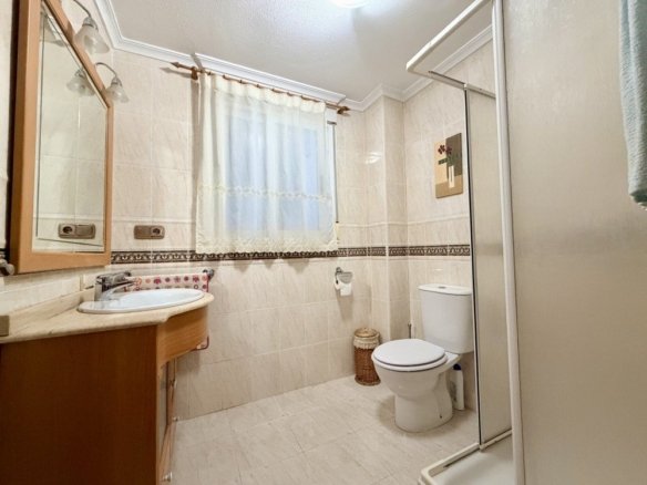 3 Bedroom 3 Bathroom Town House in Formentera del Segura - Caza De Casa