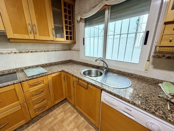 3 Bedroom 3 Bathroom Town House in Formentera del Segura - Caza De Casa