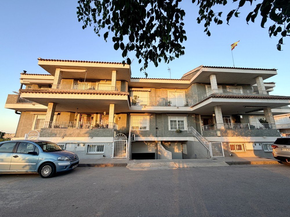 3 Bedroom 3 Bathroom Town House in Formentera del Segura - Caza De Casa