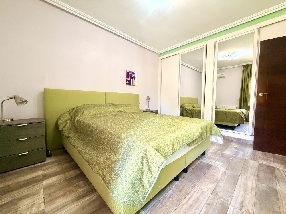 3 Bedroom 2 Bathroom Villa in Orihuela Costa - Caza De Casa