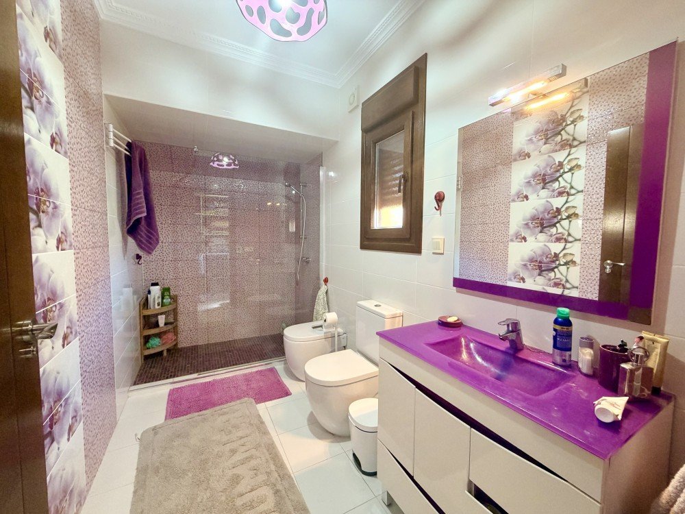 3 Bedroom 2 Bathroom Villa in Orihuela Costa - Caza De Casa