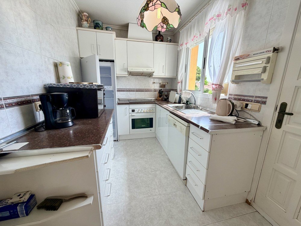 5 Bedroom 4 Bathroom Villa in Ciudad Quesada - Caza De Casa