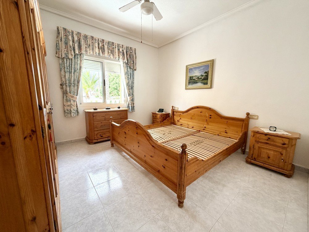5 Bedroom 4 Bathroom Villa in Ciudad Quesada - Caza De Casa
