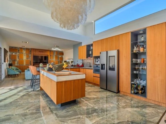 4 Bedroom 3 Bathroom Villa in Benijofar - Caza De Casa