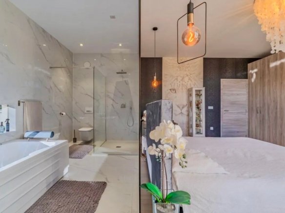 4 Bedroom 3 Bathroom Villa in Benijofar - Caza De Casa