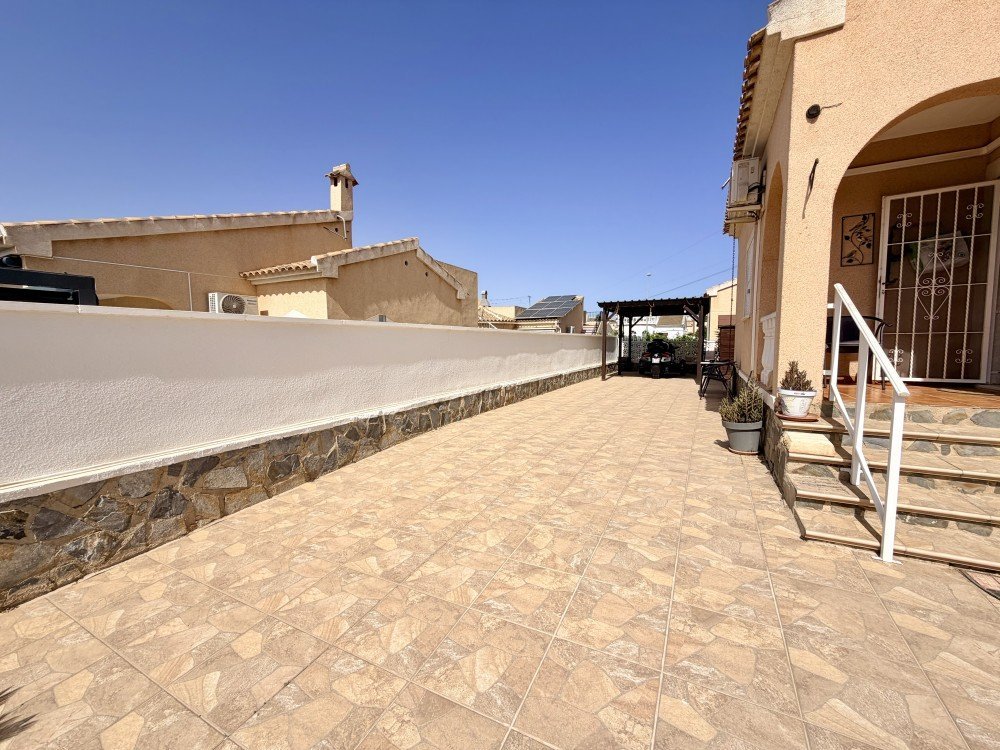 3 Bed 2 Bath Villa in Benijofar - Caza De Casa
