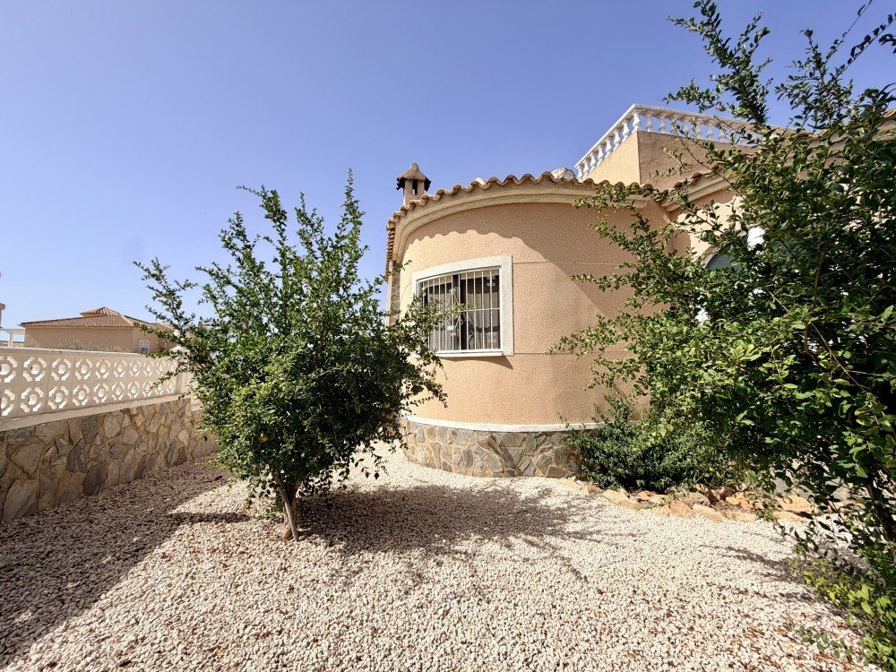 3 Bed 2 Bath Villa in Benijofar - Caza De Casa