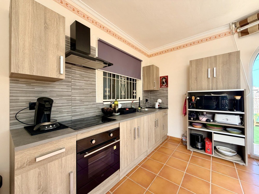 3 Bed 2 Bath Villa in Benijofar - Caza De Casa