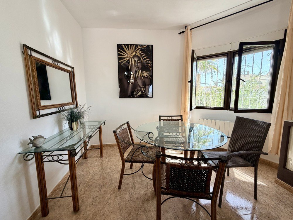 3 Bed 2 Bath Villa in Benijofar - Caza De Casa