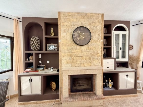 3 Bed 2 Bath Villa in Benijofar - Caza De Casa