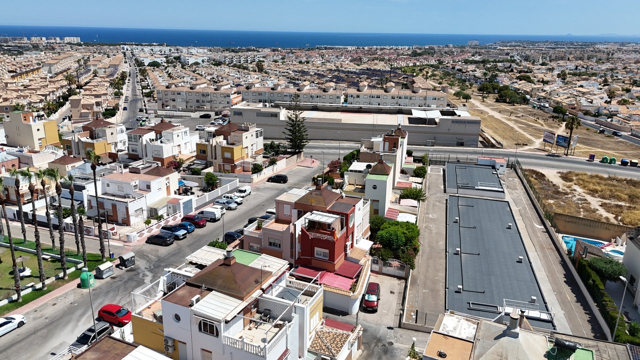 DJI_20260708153447_0406_D_xlarge 2 Bedroom 2 Bathroom Town House in Los Altos - Caza De Casa