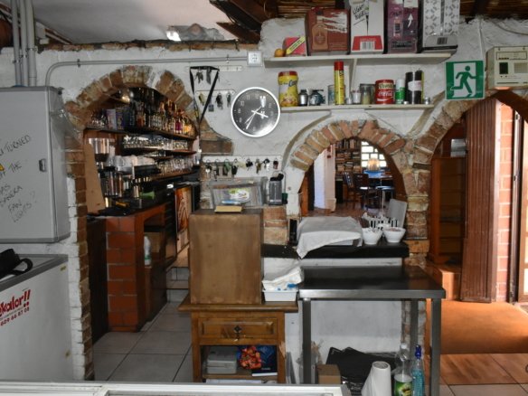 2 Bath Commercial in Ciudad Quesada - Caza De Casa