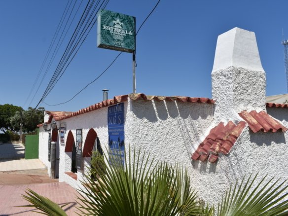 2 Bath Commercial in Ciudad Quesada - Caza De Casa