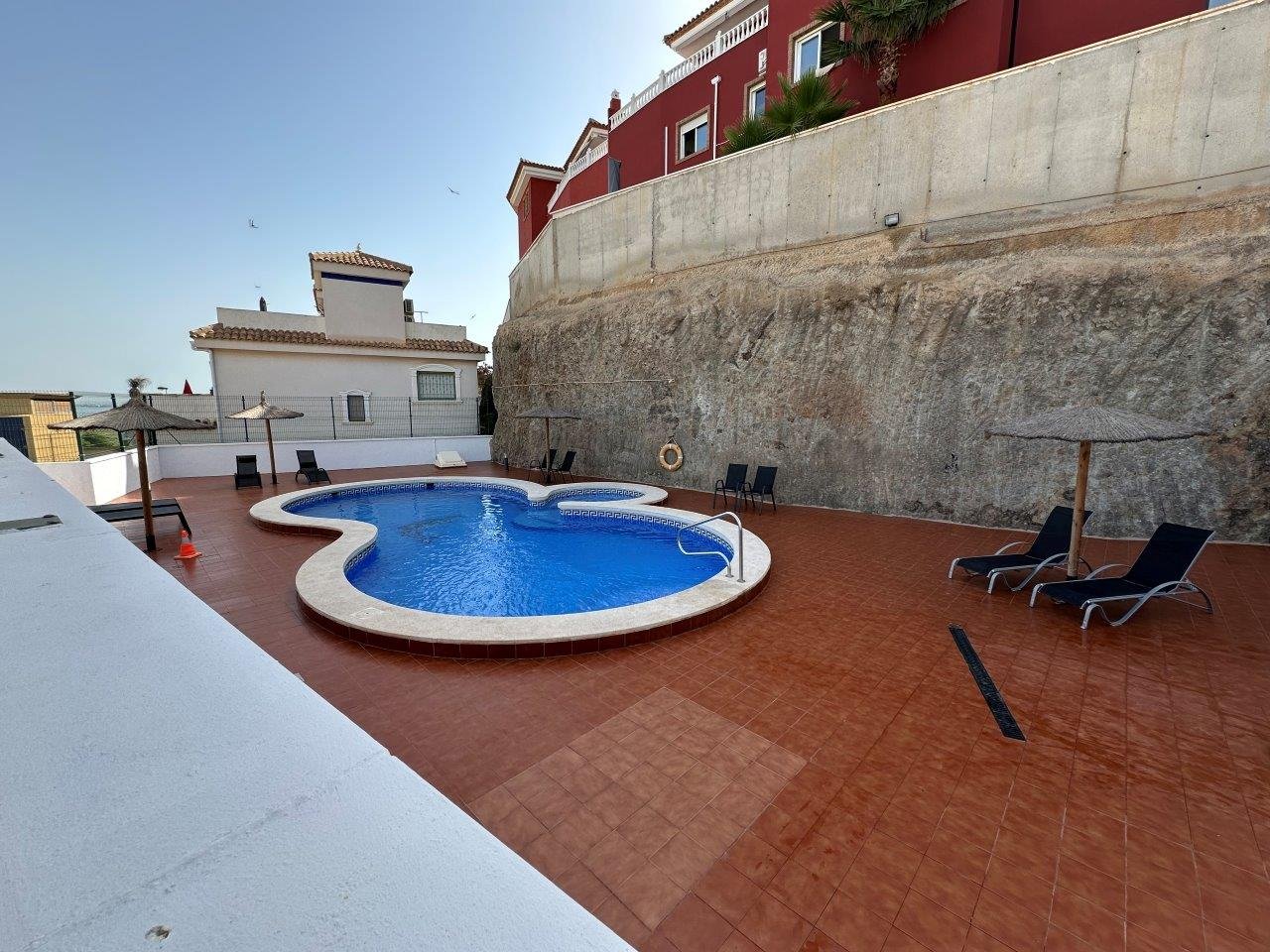 3 Bedroom 2 Bathroom Villa in El Carmoli - Caza De Casa