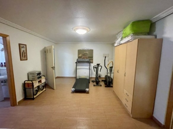 4 Bedroom 3 Bathroom Villa in Ciudad Quesada - Caza De Casa