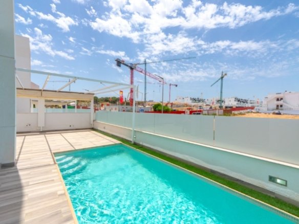 4 Bed 3 Bath Villa in Torrevieja - Caza De Casa