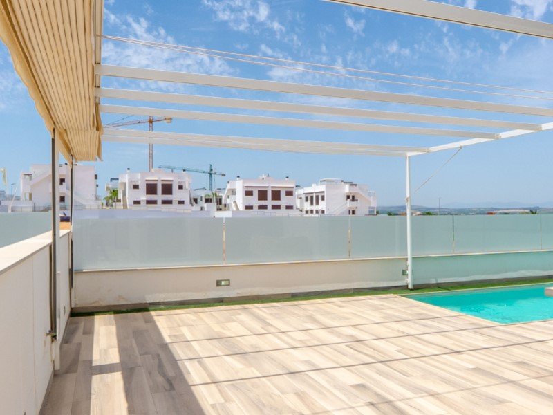 4 Bed 3 Bath Villa in Torrevieja - Caza De Casa