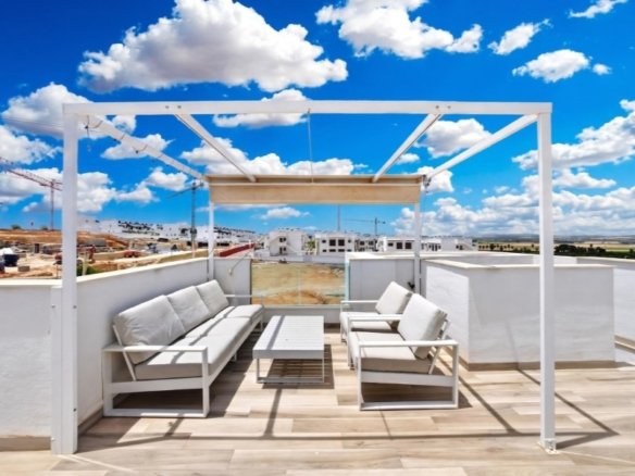 4 Bed 3 Bath Villa in Torrevieja - Caza De Casa