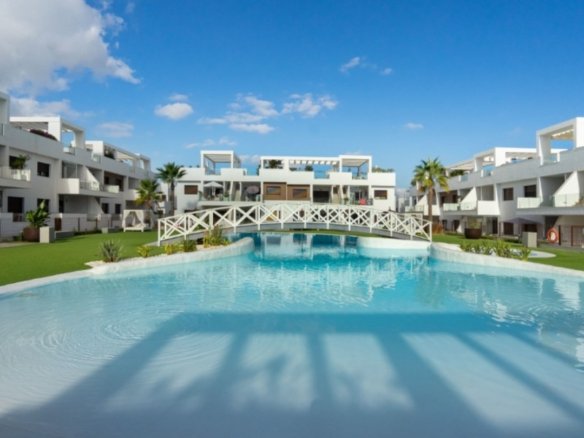 4 Bed 3 Bath Villa in Torrevieja - Caza De Casa