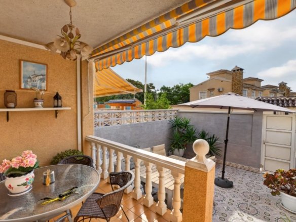 2 Bedroom 1 Bathroom Town House in Torrevieja - Caza De Casa