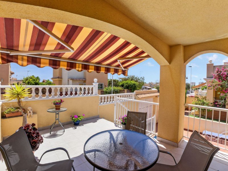 ID7345c001-0000-0500-0000-0000197e1348 4 Bedroom 3 Bathroom Town House in Torrevieja - Caza De Casa
