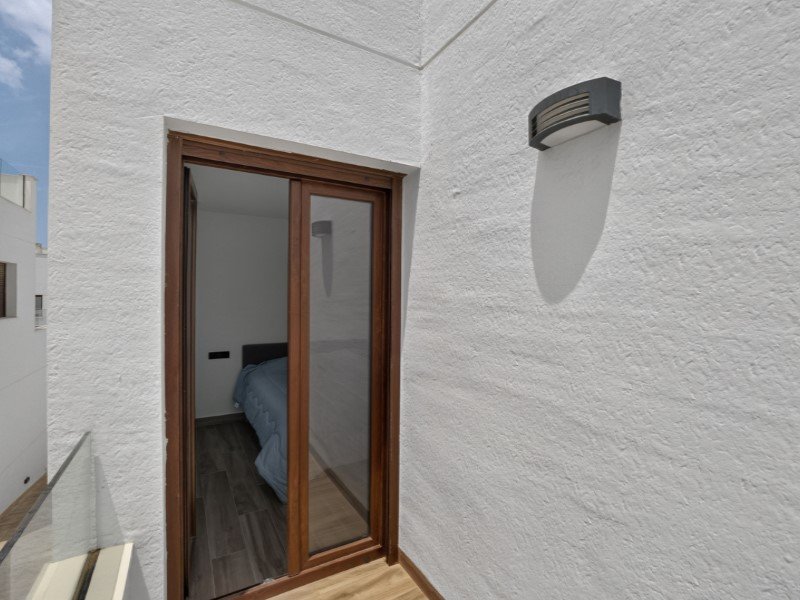 IDa876cf01-0000-0500-0000-000019d00a1b 3 Bed 3 Bath Villa in Torrevieja - Caza De Casa