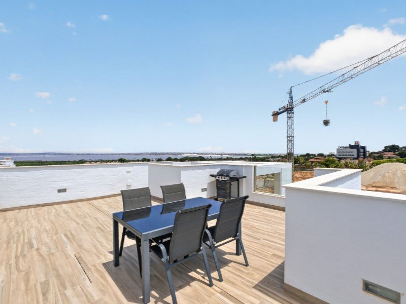 IDa876cf01-0000-0500-0000-000019d00a23 3 Bed 3 Bath Villa in Torrevieja - Caza De Casa