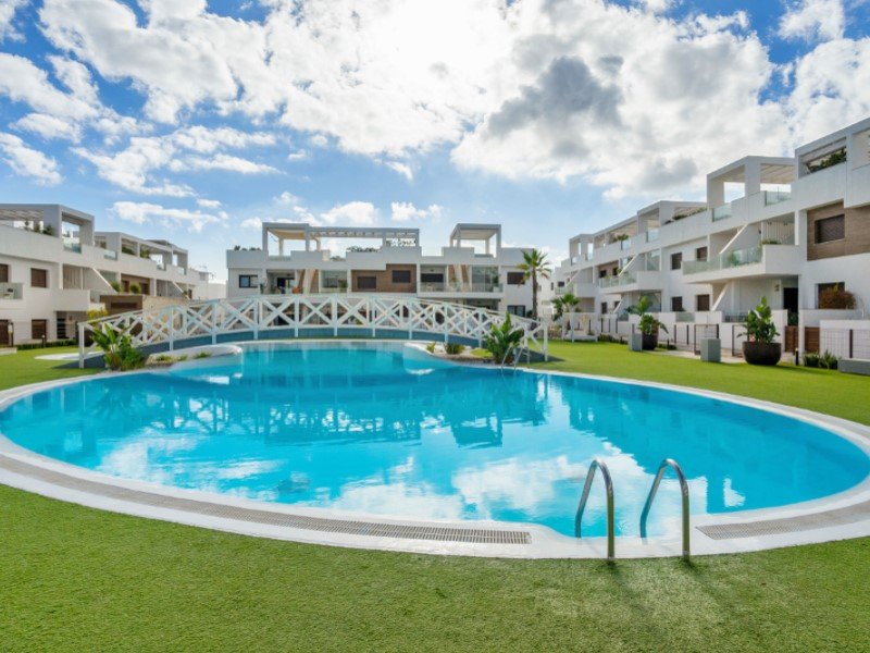 IDa876cf01-0000-0500-0000-000019d00ec7 3 Bed 3 Bath Villa in Torrevieja - Caza De Casa