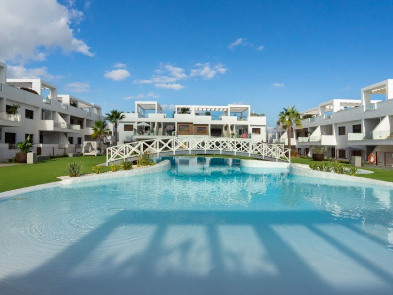 IDa876cf01-0000-0500-0000-000019d00ec9 3 Bed 3 Bath Villa in Torrevieja - Caza De Casa