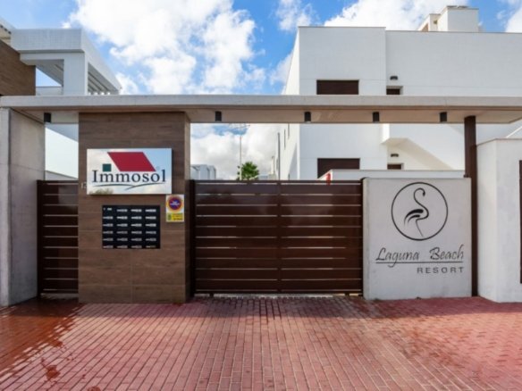 3 Bed 3 Bath Villa in Torrevieja - Caza De Casa