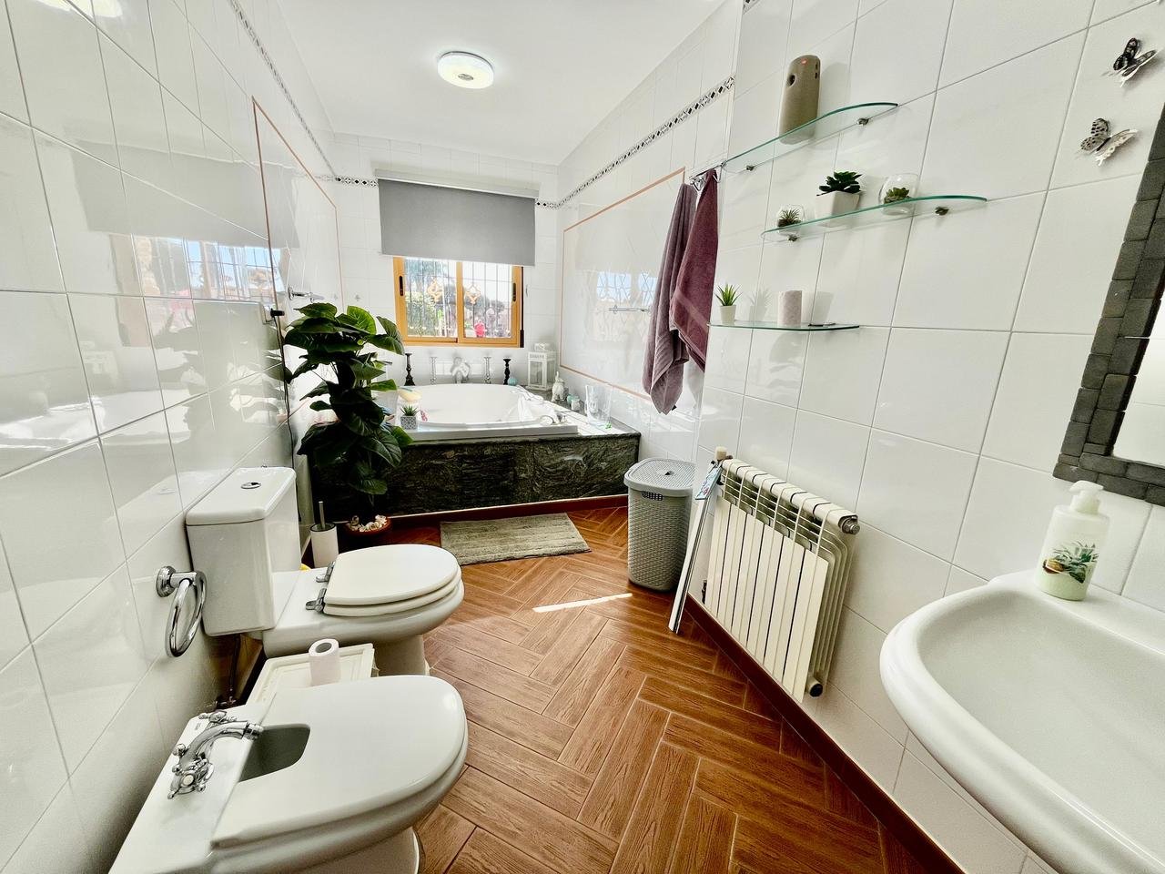 3 Bedroom 3 Bathroom Country House in Fortuna - Caza De Casa