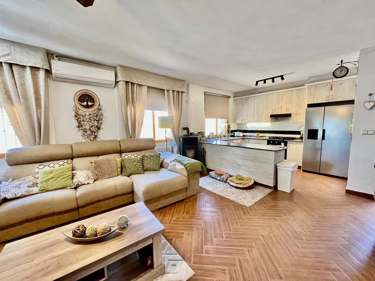 3 Bedroom 3 Bathroom Country House in Fortuna - Caza De Casa