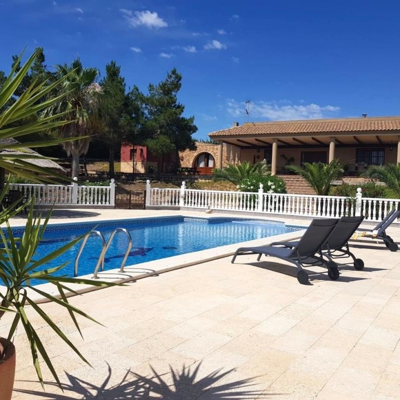 4 Bedroom 4 Bathroom Villa in El Esparragal - Caza De Casa