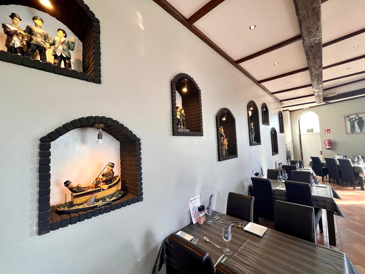Commercial in Guardamar del Segura - Caza De Casa