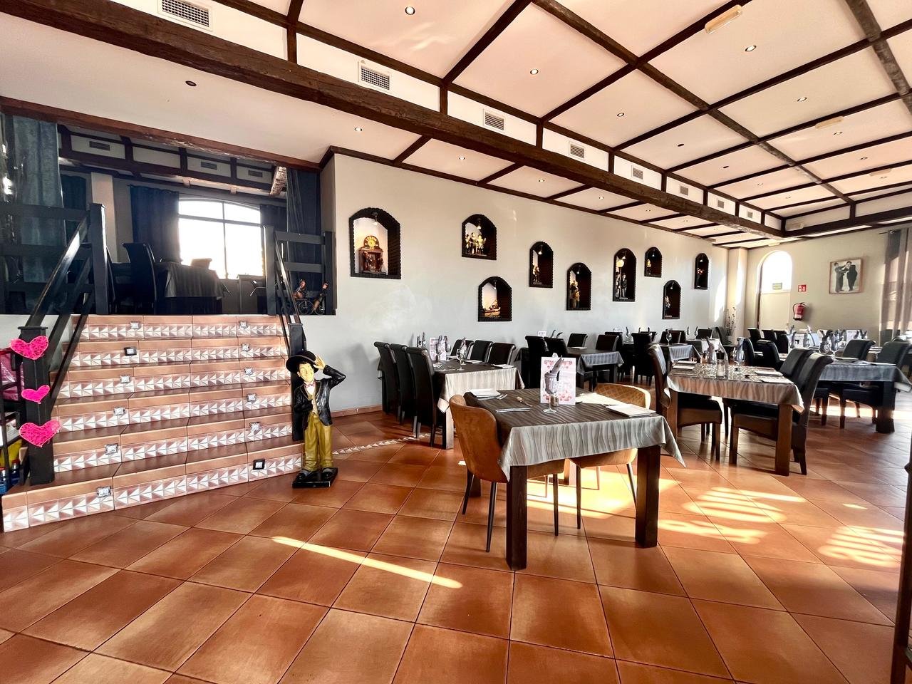 Commercial in Guardamar del Segura - Caza De Casa
