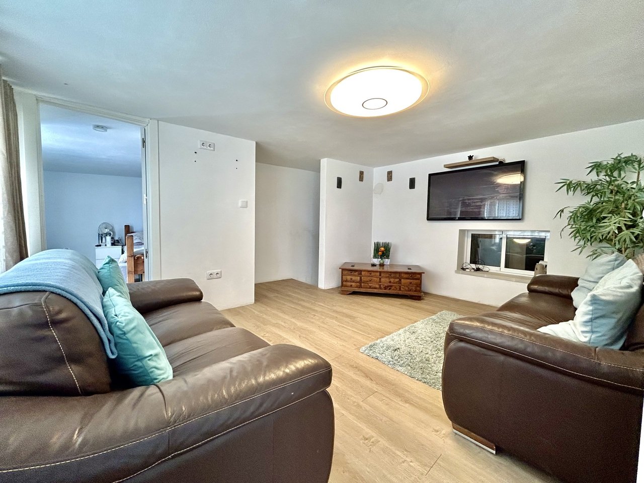8 Bed 4 Bath Villa in Los Montesinos - Caza De Casa