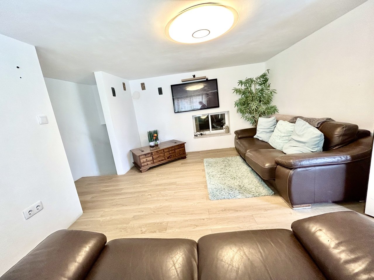 8 Bed 4 Bath Villa in Los Montesinos - Caza De Casa