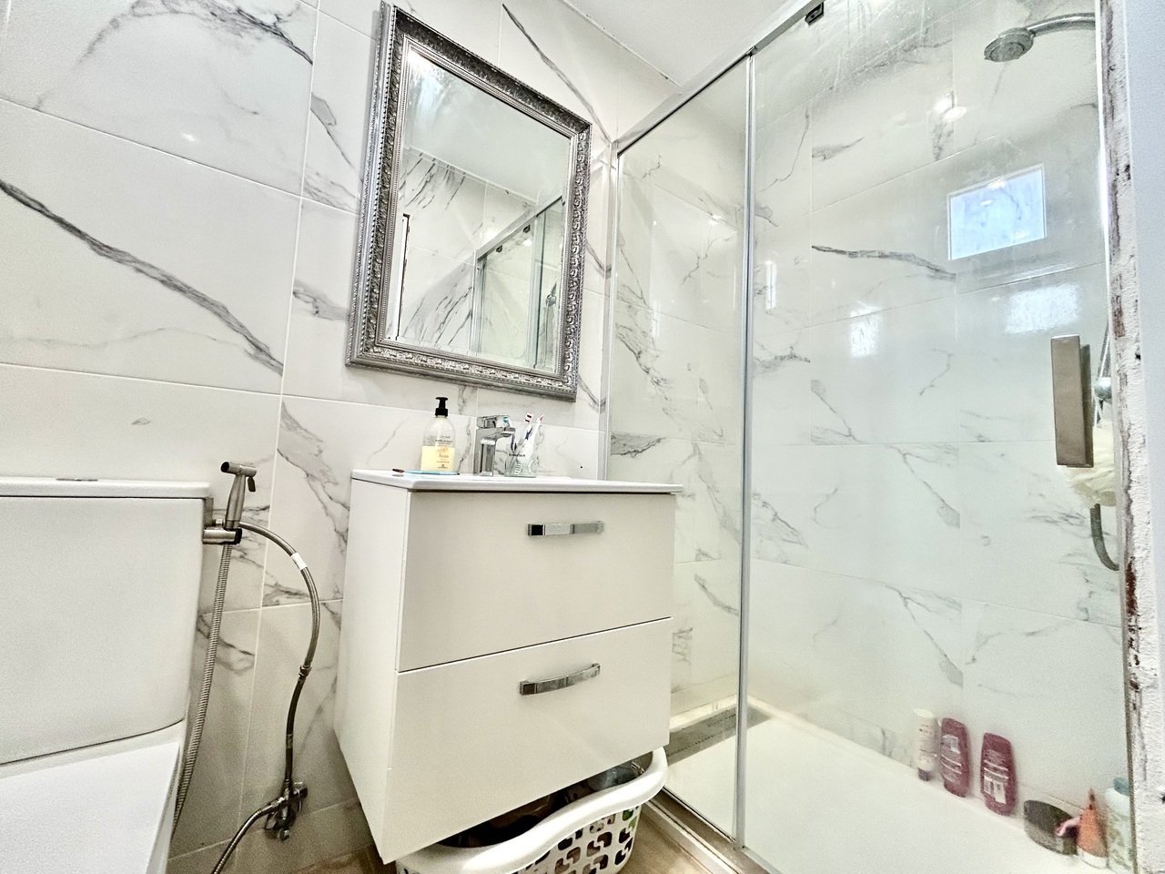 8 Bed 4 Bath Villa in Los Montesinos - Caza De Casa